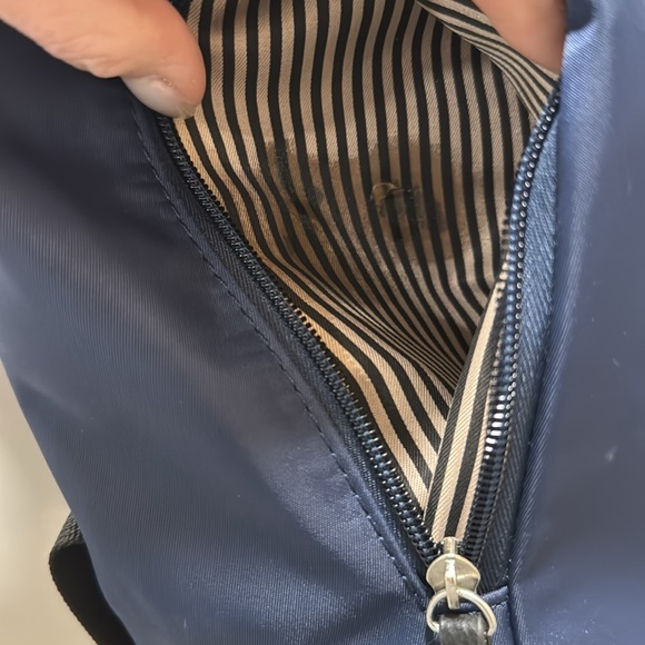 Seven Days Backpack - Picture 8 of 10